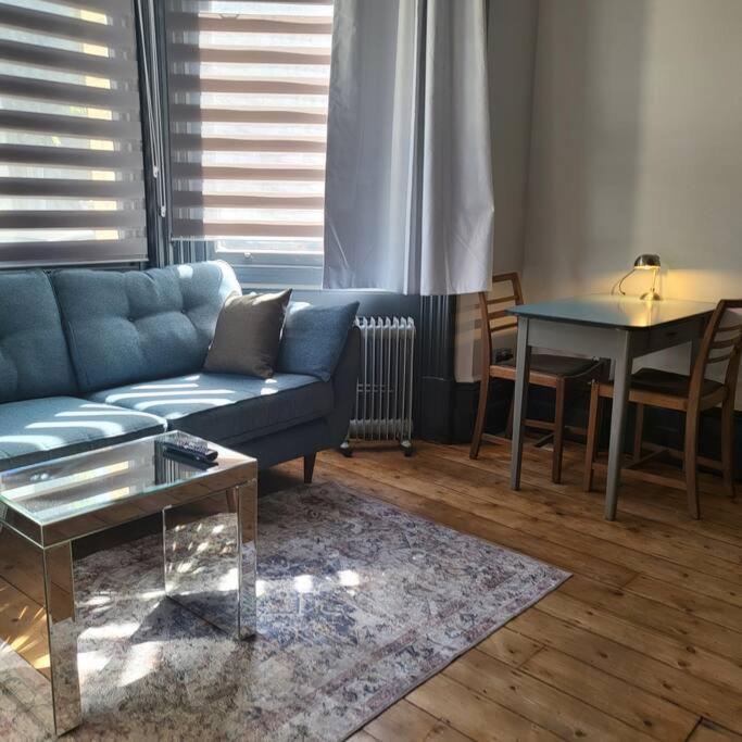 21 Mini Loft Apartment - Great Location - Comfy King Size Bed Brighton Bagian luar foto