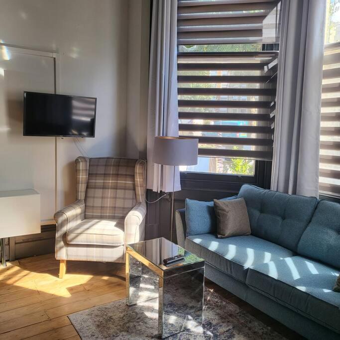 21 Mini Loft Apartment - Great Location - Comfy King Size Bed Brighton Bagian luar foto