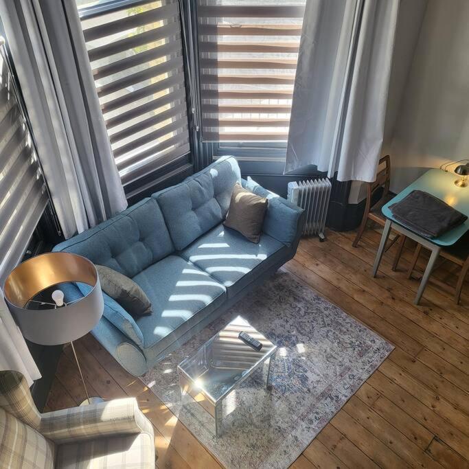 21 Mini Loft Apartment - Great Location - Comfy King Size Bed Brighton Bagian luar foto